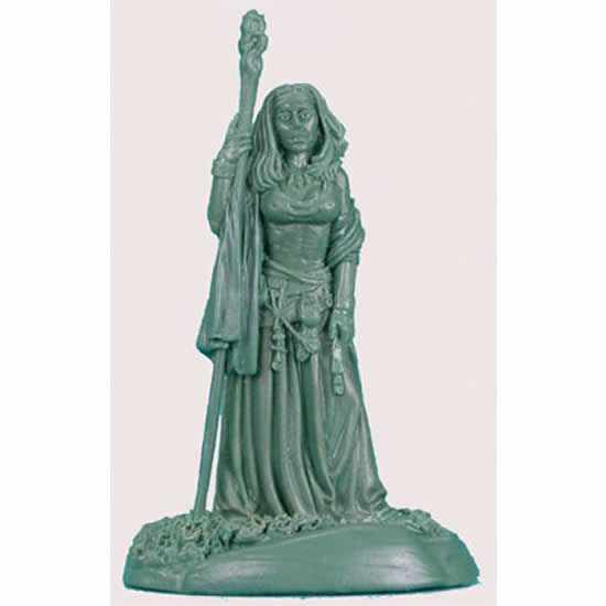 Female Magic User with Staff Miniature Elmore Masterwork