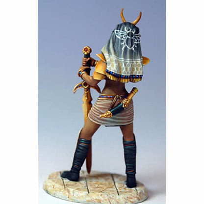Female Rayol Guard Miniature Elmore Masterwork