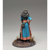 DSM1198 Female Elven Mage Miniature Figurine Elmore Masterworks