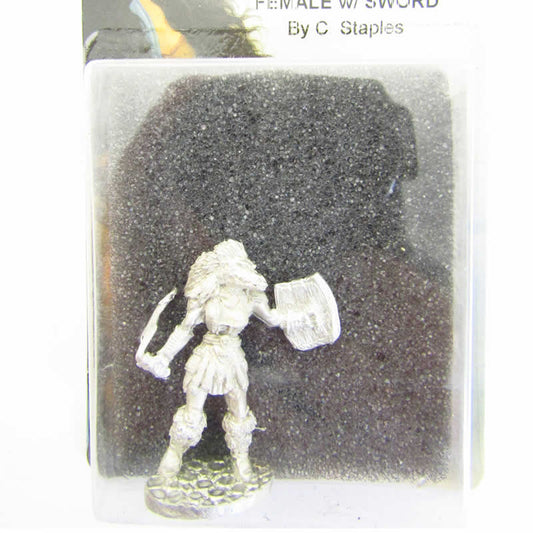 DSM1205 Taan Female with Sword Miniature Elmore Masterwork