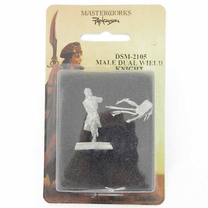 DSM2105 Dual Wield Knight Miniature Parkinson Masterworks