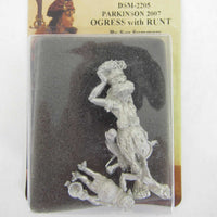 DSM2205 Queen Ploogak and Phlunky Miniature Parkinson Masterworks