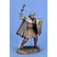 DSM4109 Male Cleric Miniature Easley Masterworks Dark Sword Miniatures