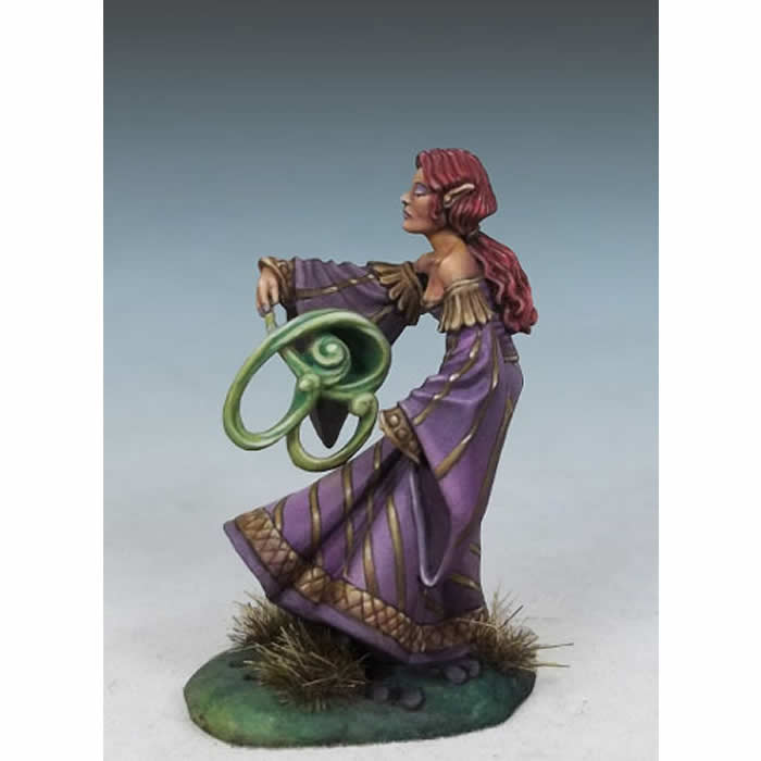 DSM4611 Ash Firefeather Female Elven Mage Miniature Diterlizzi Masterworks