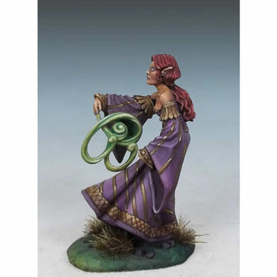 DSM4611 Ash Firefeather Female Elven Mage Miniature Diterlizzi Masterworks