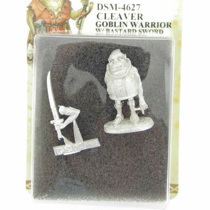 DSM4627 The Cleaver Goblin Warrior with Bastard Sword Miniature