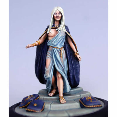 DSM5045 Daenerys (traditional Garb) Miniature George R.r. Martin Masterworks