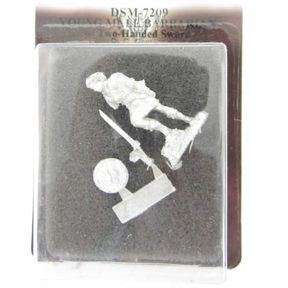 DSM7209 Young Male Barbarian with Sword Miniature Visions In Fantasy