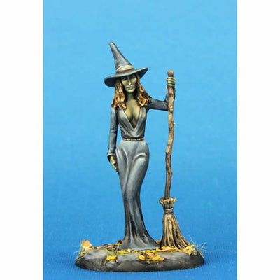 DSM7335 Female Pinup Witch Miniature Visions In Fantasy Dark Sword Miniatures