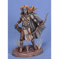 DSM7418 Female Blind Warrior Miniature Visions In Fantasy Dark Sword