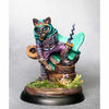 DSM8104 Frankie Cat Rogue with Dagger Miniature Critter Kingdoms