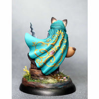 DSM8104 Frankie Cat Rogue with Dagger Miniature Critter Kingdoms