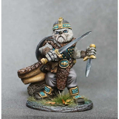 DSM8112 Persian Cat Warrior Dual Wield Miniature Critter Kingdoms