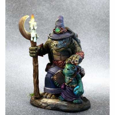 DSM8125 Tortoise Wizard with Apprentice Miniature Critter Kingdoms