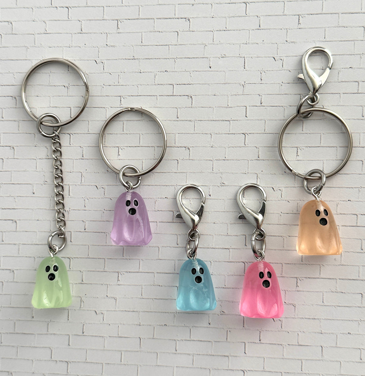 Glow in the Dark Ghost Zipper Pull Bag Charm Keychain – Halloween & Horror Fan Gift