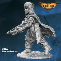 FLM28077 Dwarven Huntress Figure Kit 28mm Heroic Scale Miniature Unpainted