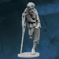 FLM28097 Old Beggar Figure Kit 28mm Heroic Scale Miniature Unpainted