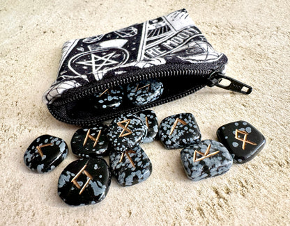 Pendulum Bag – Small Witchy Flannel Pouch for Runes, Crystals & Pendulums