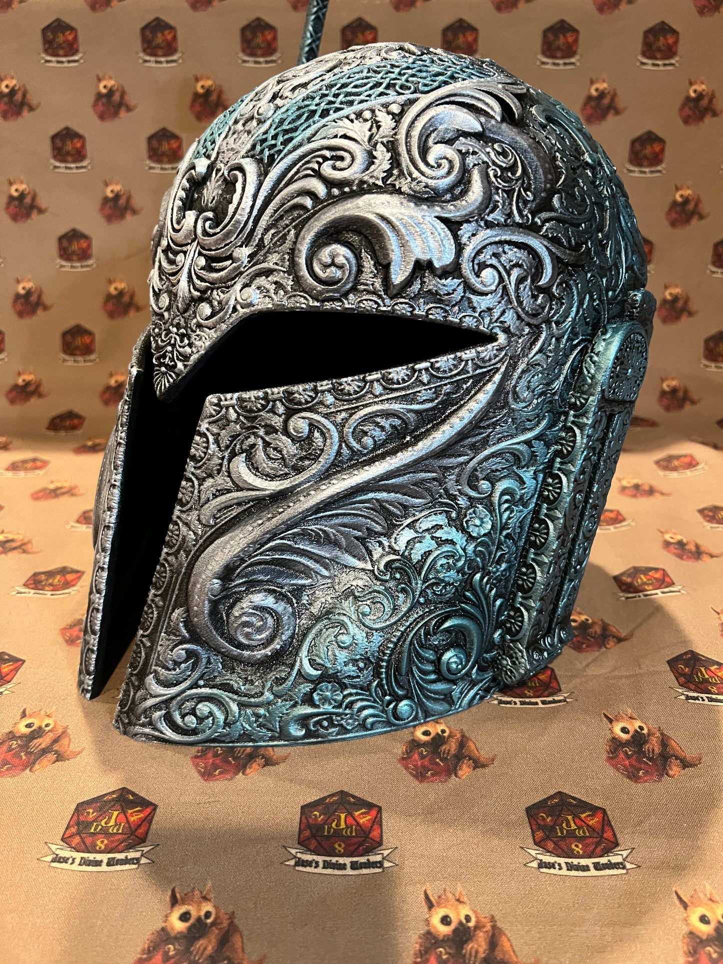 Baroque Female Mandalorian Warriors Helm
