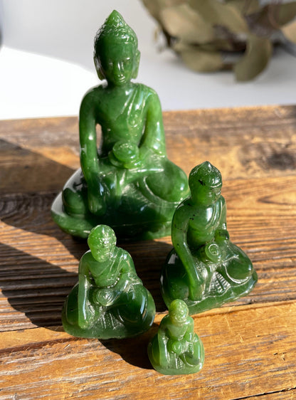 Canadian Nephrite Jade Buddha Figurine (4042)