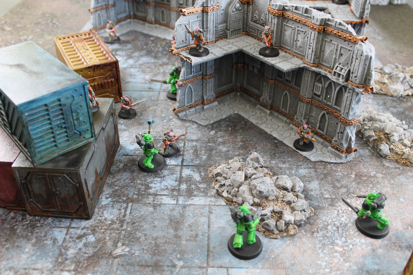 Urban Ruins Neoprene Battle Mat — Warhammer, 40K, AoS, Kill Team, MCP & More
