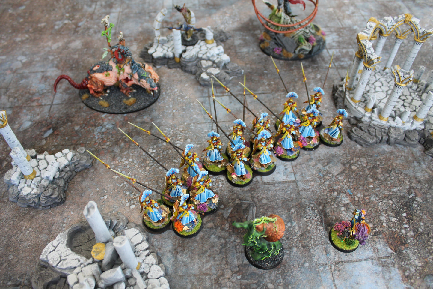 Urban Ruins Neoprene Battle Mat — Warhammer, 40K, AoS, Kill Team, MCP & More