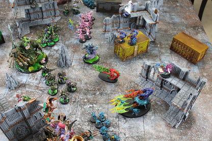 Urban Ruins | Neoprene Battle Mat with Bag | Baron of Dice
