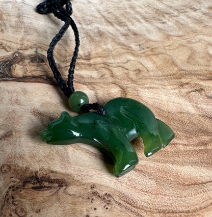 Jade Bear Pendant — 35mm Canadian Nephrite Jade