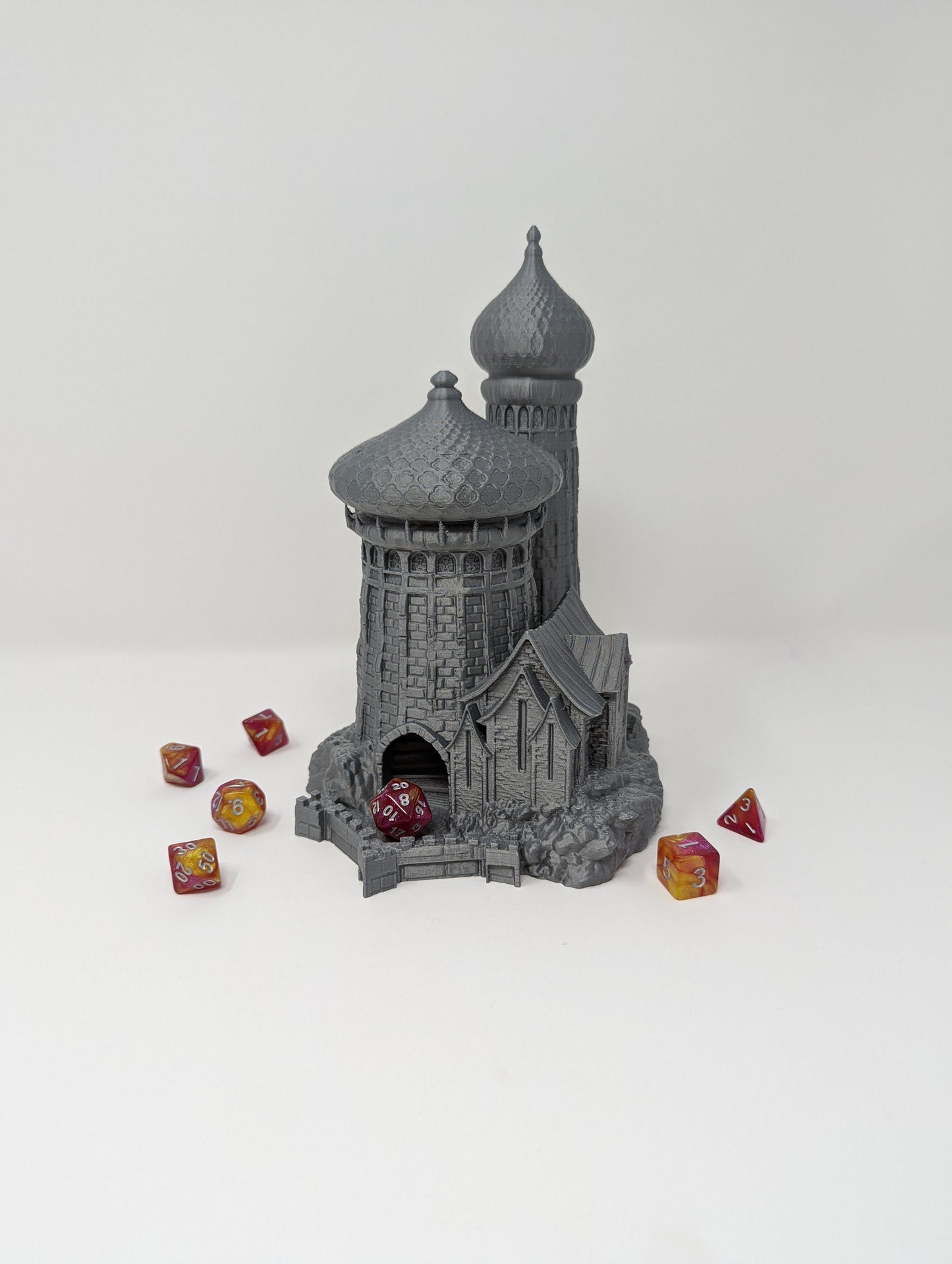 Weis Hickman Castle (Small) Dice Roller