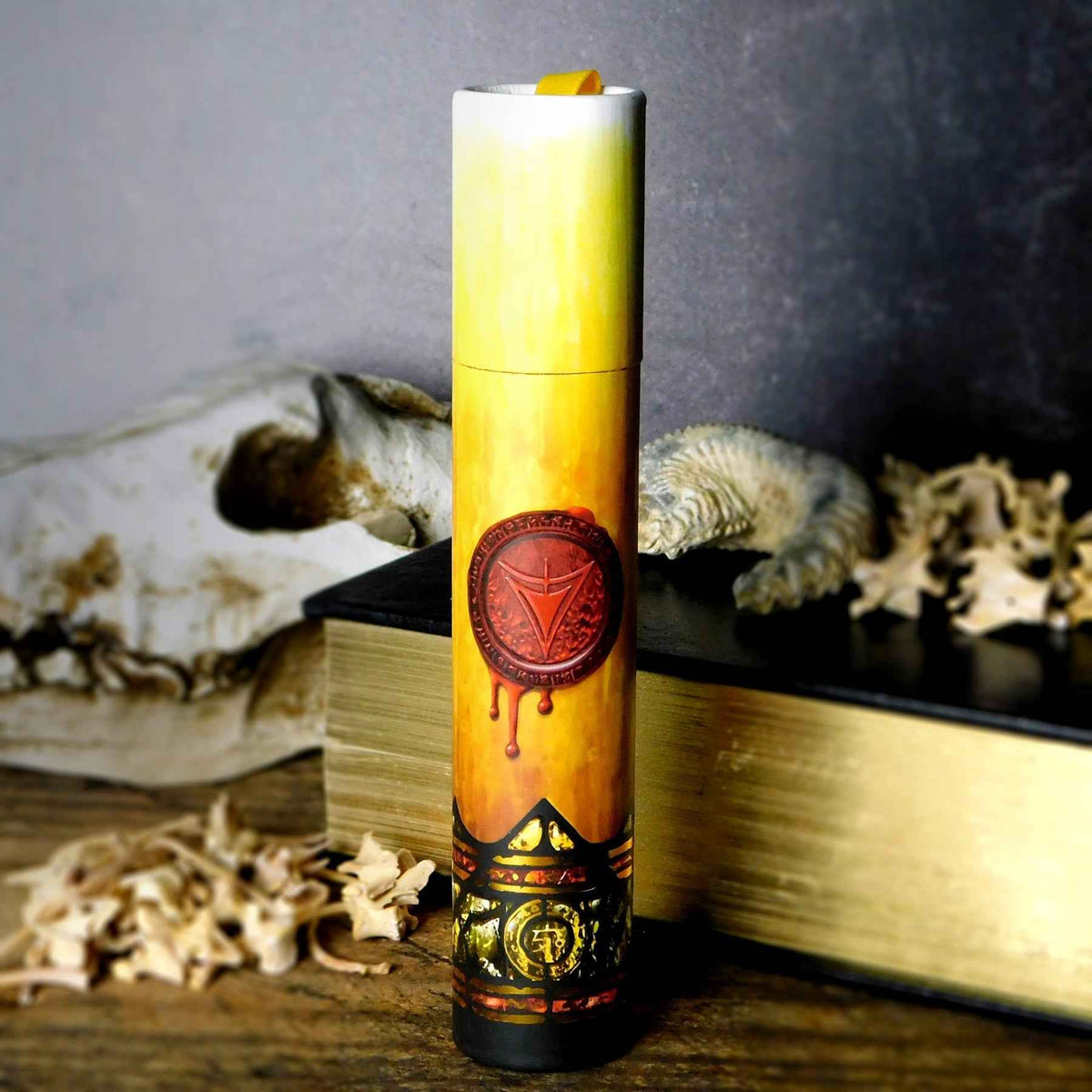 Ritual Candle Dice Tube: The Yellow Sign – Eldritch Dice Storage