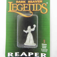 RPR02030 Sarah The Seeress Wizard Miniature 25mm Heroic Scale
