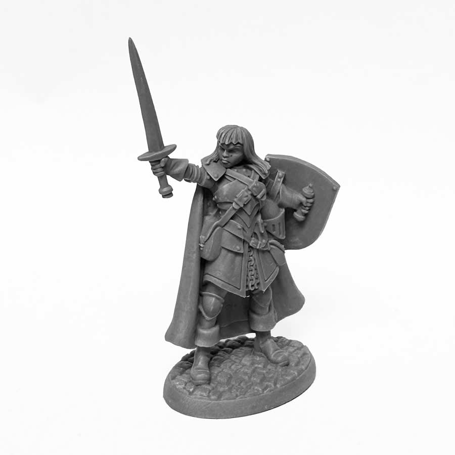 RPR07012B Caerindra Thistlemoor Miniature 25mm Heroic Scale Figure Dungeon Dwellers