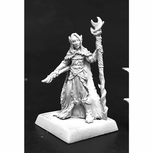 RPR60139 Aravashnial Elf Wizard Miniatures 25mm Heroic Scale Pathfinder