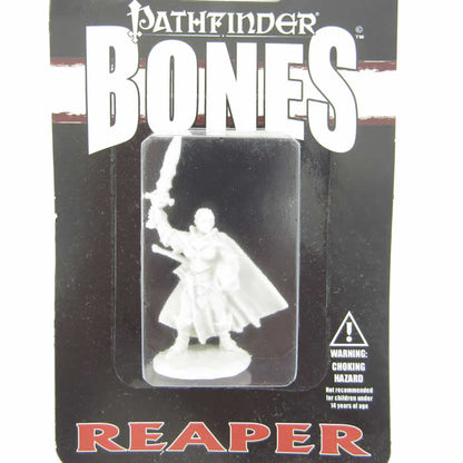 RPR89011 Seelah Iconic Paladin Miniature 25mm Heroic Scale Pathfinder