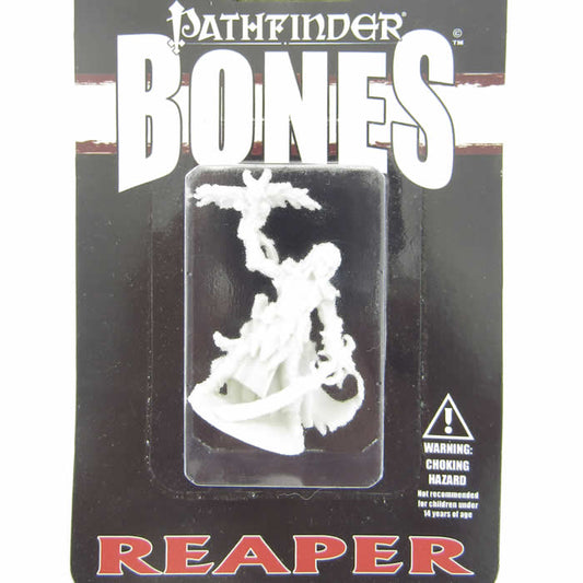 RPR89014 Seltyiel Iconic Magus Miniature 25mm Heroic Scale Pathfinder