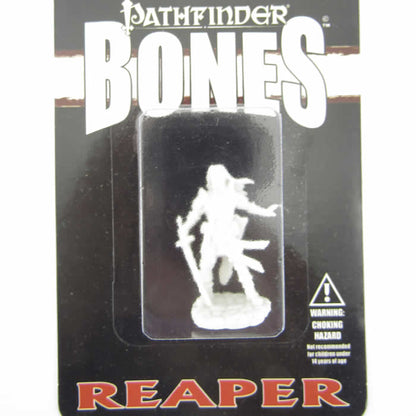 RPR89028 Arael Half Elf Cleric Miniature 25mm Heroic Scale Pathfinder
