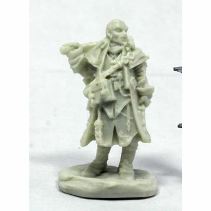 RPR89037 Quinn Iconic Investigator Miniature 25mm Heroic Scale Pathfinder