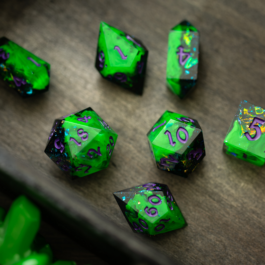 Venomous Rift Handmade Resin Dice Set – 7-Piece Green and Black DND Dice with Box