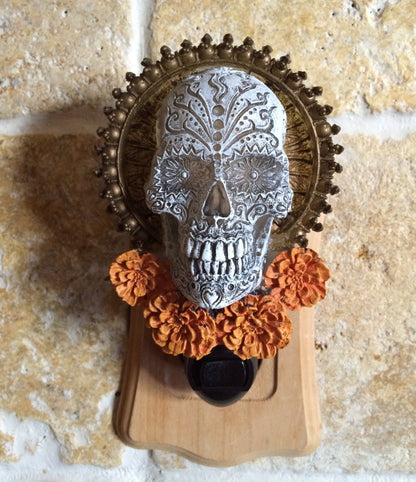 Dia de los Muertos Nightlight, Hand Painted Resin Sculpture | Gothic Night Light |  Day of the Dead Lighting for Gothic Fantasy Home Decor