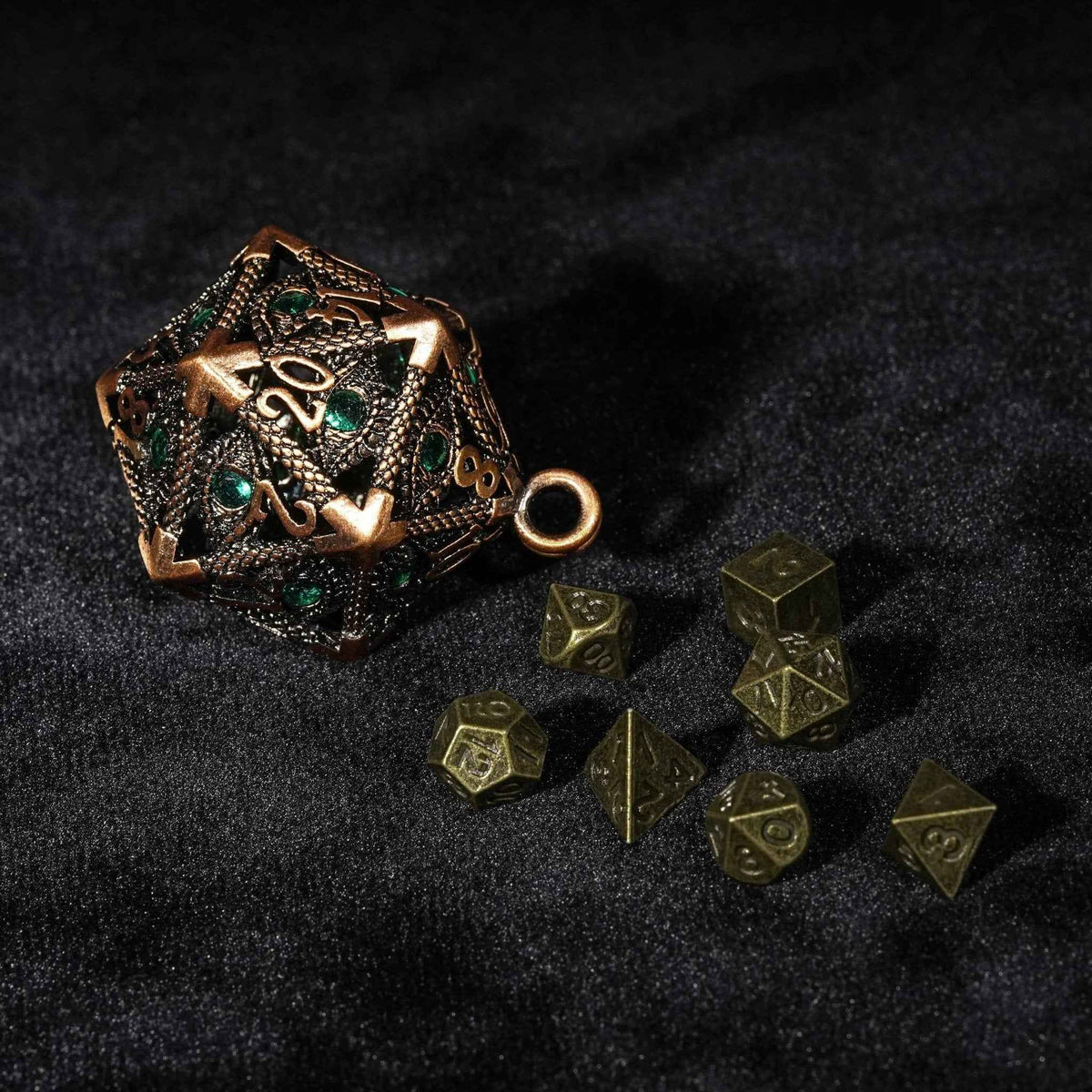 Bronze Emerald Dragon Eye Hollow D20 Dice Keychain + 7 Mini Metal DND Dice Set