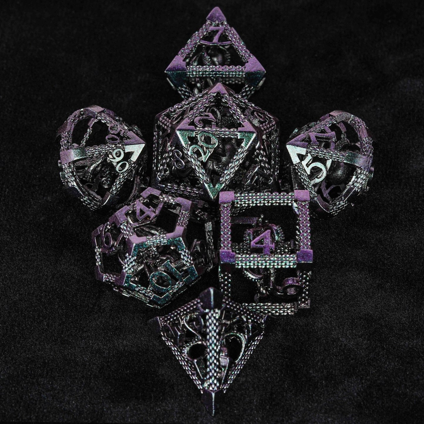 Cthulhu-Octopus Monster Purple Green Metal Hollow Dice Set