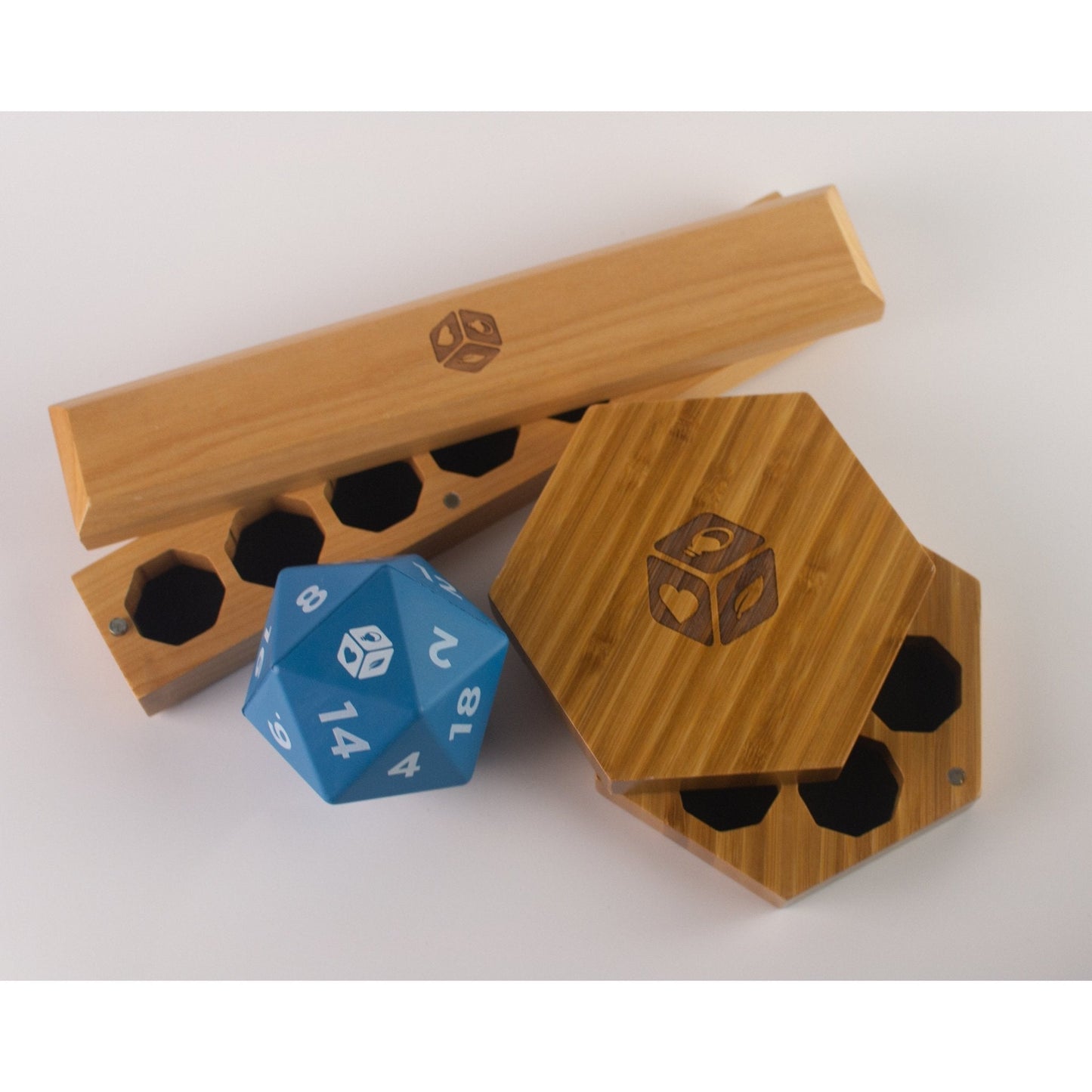D20 Stress Ball – Squeezable Dice Toy for Tabletop Gamers