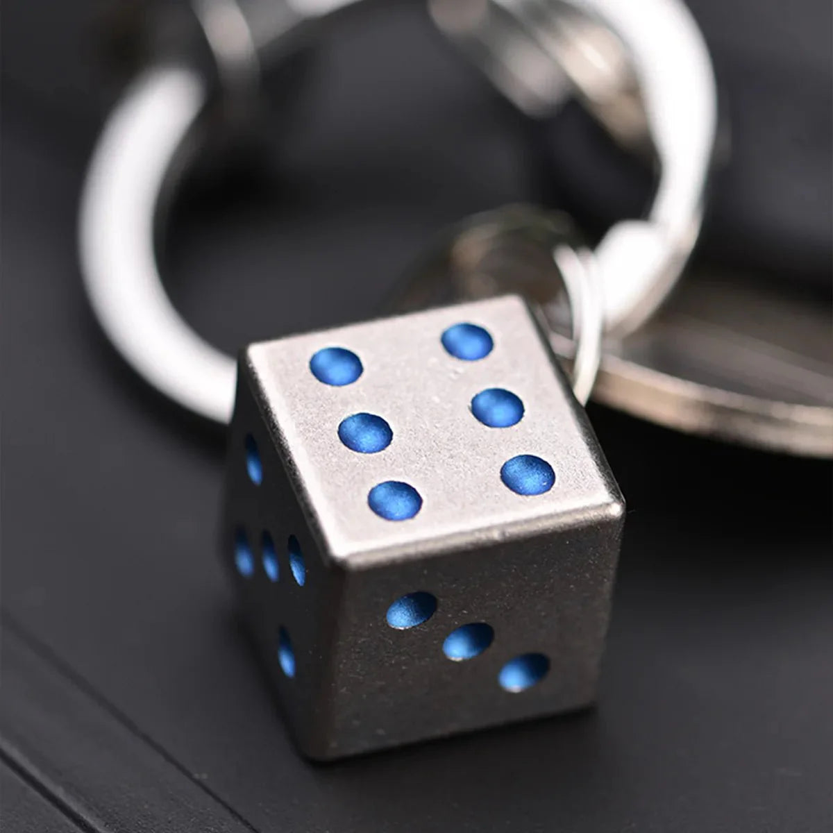 DND dice titanium alloy solid D6 dice creative table game dice