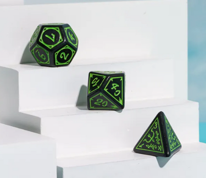 Green Druid Pattern 7-Dice Set – Black & Green DND RPG Dice