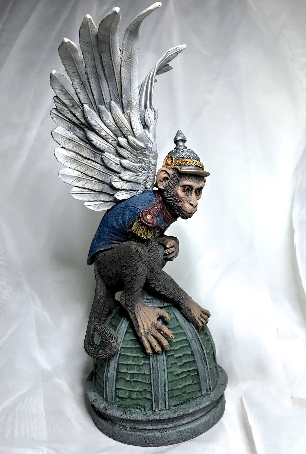 Flying Monkey Statue – Wizard of Oz Hand Painted Resin Figurine