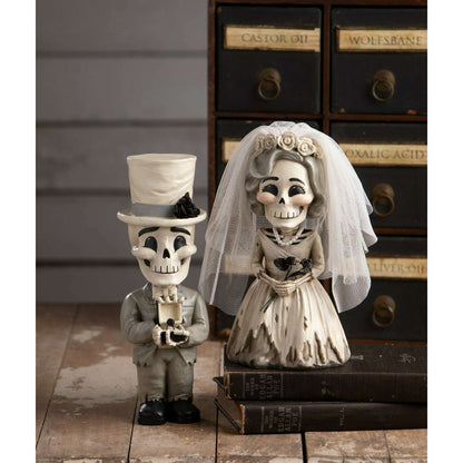 Groom Mortimer Skelly by Bethany Lowe Designs