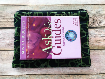 Green Geometric Tarot Card Bag – Handmade Batik Zipper Pouch for Tarot & Oracle Decks