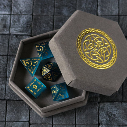 Vine Spike Gemstone Blue Cats Eye Stone (And Box) Polyhedral Dice Set