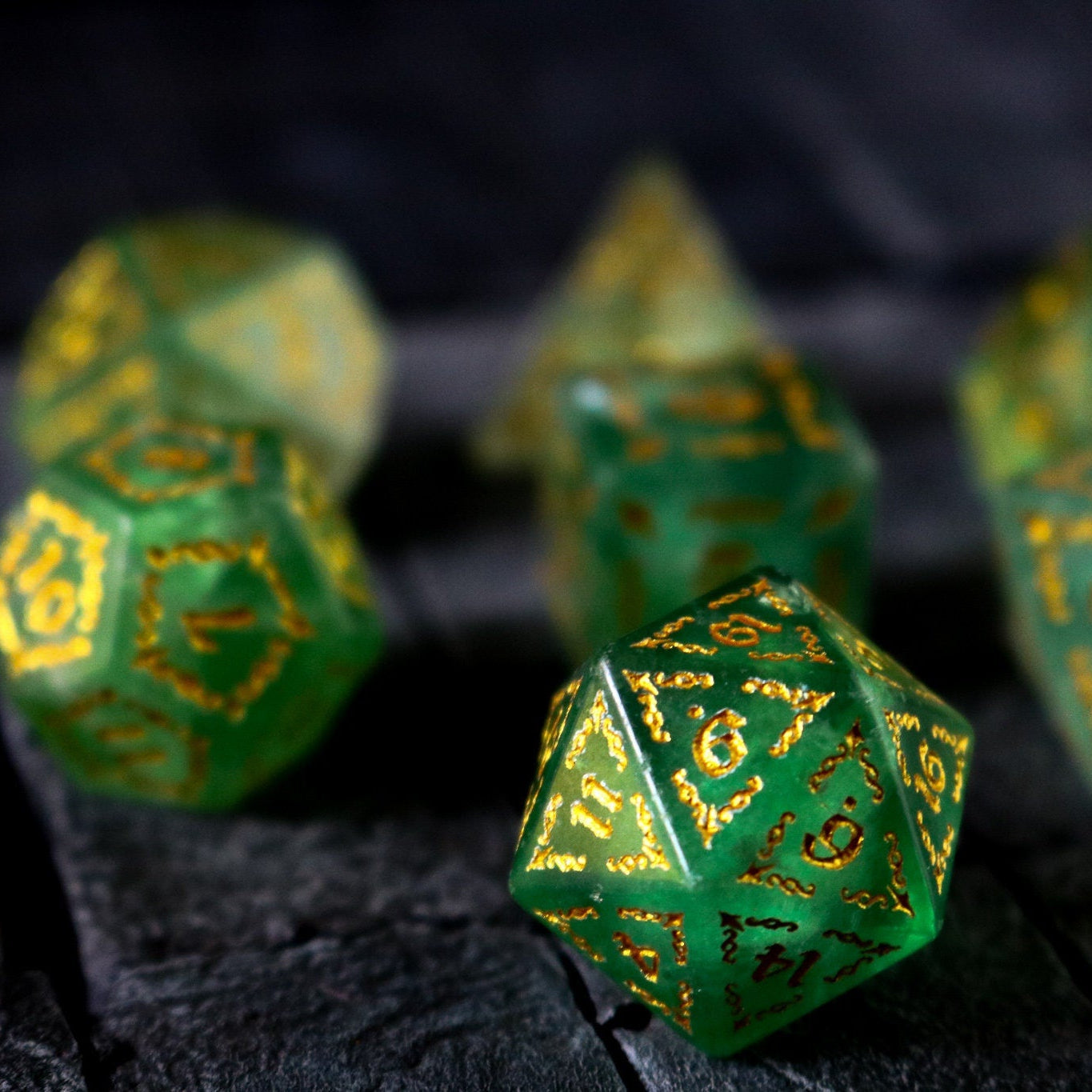 Vine Spike Green Fluorite Gemstone Dice (With Box) Dice Set