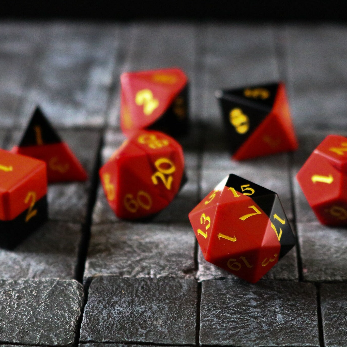 Hand Carved Two Tone Red/Black Synthetic Gemstone (And Box) Polyhedral Dice Set